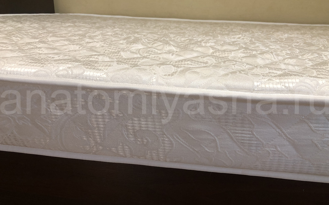 отзыв о Матрас Everest Ноу спринг Рестролл Эко фото 4